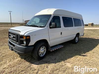 2012 Ford E250 Passenger Wheelchair Accessible Van