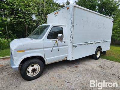 1985 Ford E350 2WD Box Van