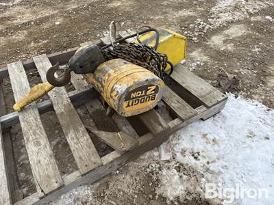 Budgit 2 Ton Chain Hoist