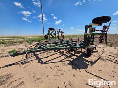 Flex-King KM5-23 Chisel Plow