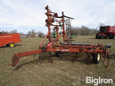 International Harvester 55 18' Chisel w/3 Bar Harrow