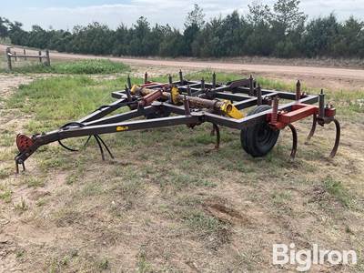 Krause 271 0 0 Chisel Plow