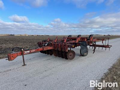 White 435 12' Coulter Chisel Plow