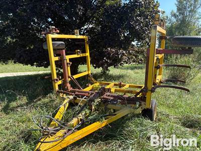 Wilbeck Chisel plow