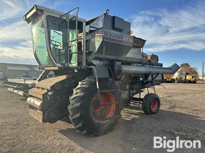 Allis-Chalmers Gleaner L2 Combine