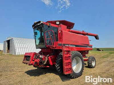 1994 Case IH 1688 Combine