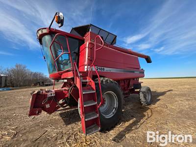 Case IH 2188 2WD Combine