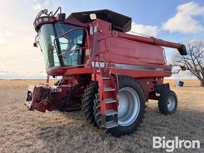 2000 Case IH 2388 Axial-Flow 2WD Combine