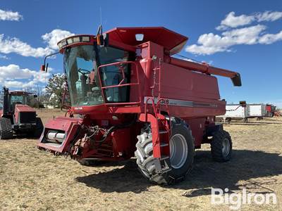Case IH 2388 Combine