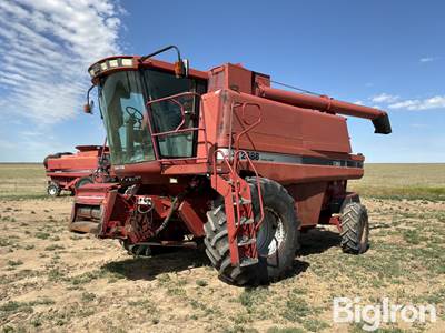 Case IH 2388 Combine