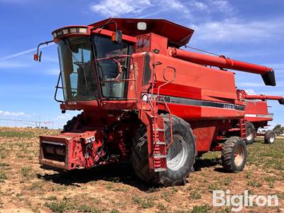Case IH 2388 Combine