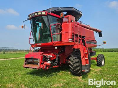 2006 Case IH 2388 Axial-Flow 2WD Combine