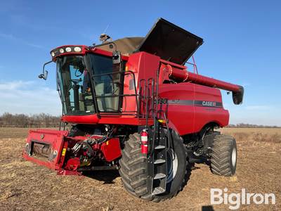 2013 Case IH 5130 Combine