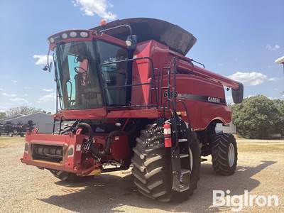 2011 Case IH 6088 Axial-Flow 2WD Combine