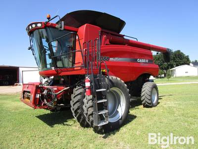 2011 Case IH 7088 AFS 2WD Combine