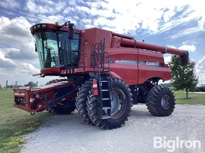 2009 Case IH 7120 Combine