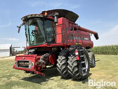 2013 Case IH 7130 Axial-Flow 2WD Combine