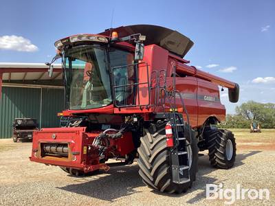 2014 Case IH 7140 Axial-Flow 2WD Combine