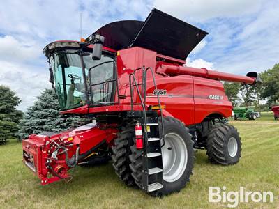 2023 Case IH 8250 2WD Combine
