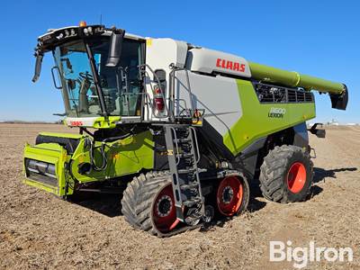 2023 CLAAS Lexion 8600TT 4WD Combine