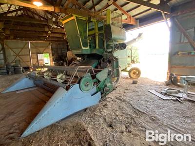 John Deere 105 Corn Special Combine w/ 15’ Platform
