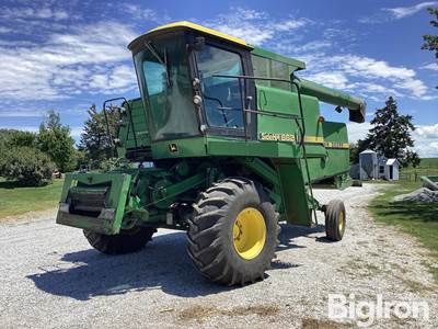John Deere 6620 SideHill 2WD Combine