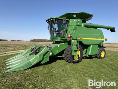 John Deere 9450 Specialty Seeds Research Combine