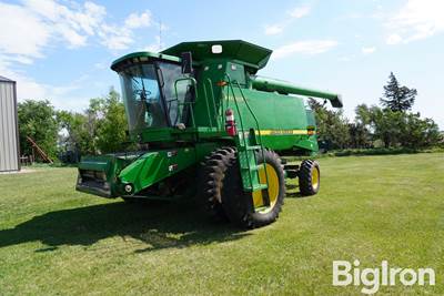 1999 John Deere 9510 Maximizer Combine