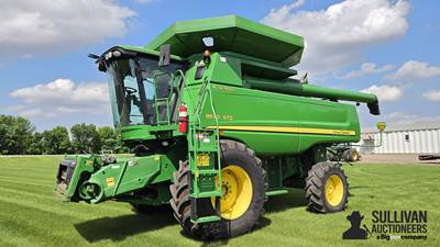 2010 John Deere 9570 STS 2WD Combine