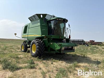 2002 John Deere 9650STS 2WD Combine