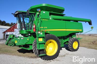 2011 John Deere 9670 STS 2WD Combine