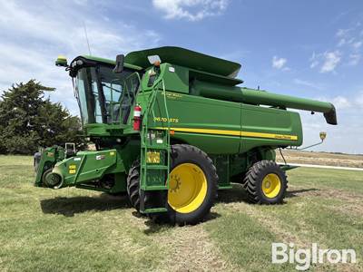 2011 John Deere 9670 STS 2WD Combine