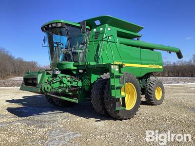 2003 John Deere 9750STS 2WD Combine