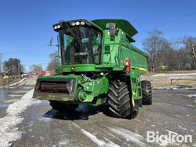 2010 John Deere 9770 STS 4WD Combine