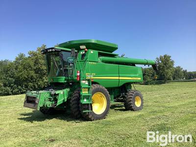 2010 John Deere 9770 STS 4WD Combine w/Hillco
