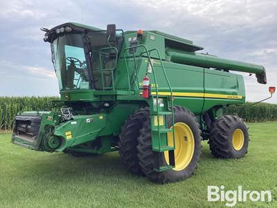 2010 John Deere 9770 STS 2WD Combine