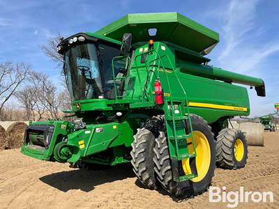 2010 John Deere 9870 STS 2WD Combine