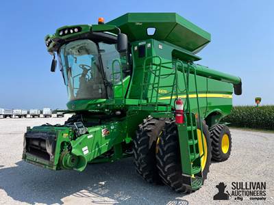 2012 John Deere S670 2WD Combine