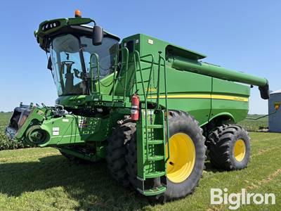 2012 John Deere S680S Combine