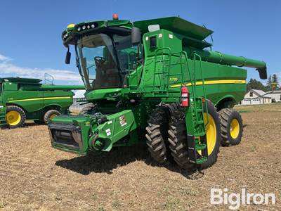 2018 John Deere S770 STS Combine