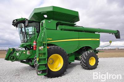 2023 John Deere S780 2WD Combine