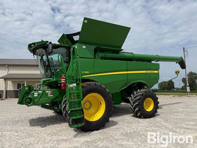2024 John Deere S780 4WD Combine