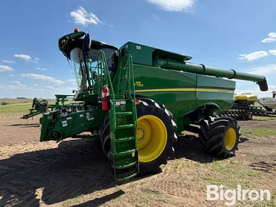 2020 John Deere S790 Combine