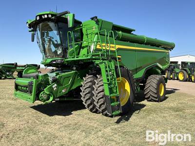 2026 John Deere X9 1000 2WD Combine