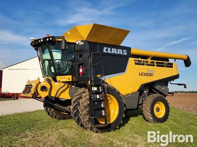 2016 Lexion 730 2WD Combine