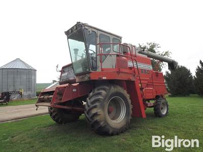 Massey Ferguson 860 Combine