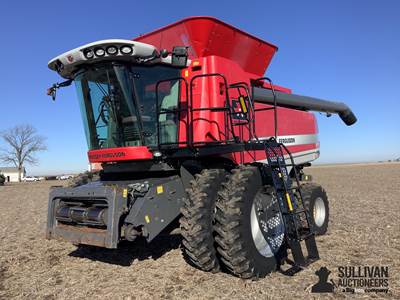 2009 Massey Ferguson 9795 4WD Combine