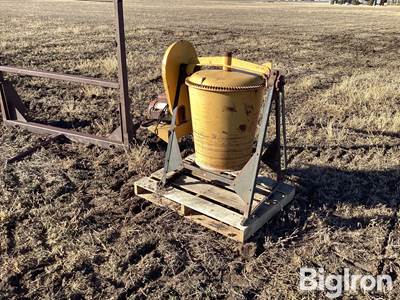 Monarch Cement Mixer