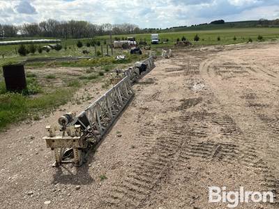 Morrison Aluminum Cement Super Screed, Approx. 55' Wide, Gas Honda Hydraulic Drive