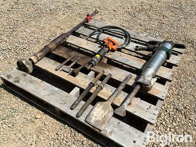 Sullair MPB90A Pneumatic Jack Hammer with American Pneumatic Chipping Hammer & Tamping Tool